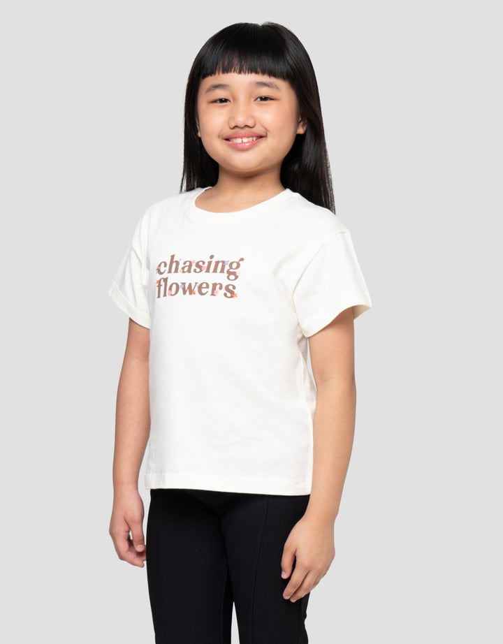 LITTLE M CHASING FLOWER KAOS ANAK PEREMPUAN