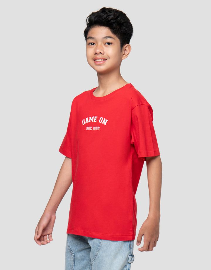 NEVADA PRINT NUMBER AND WORDS GAME ON KAOS ANAK LAKI-LAKI