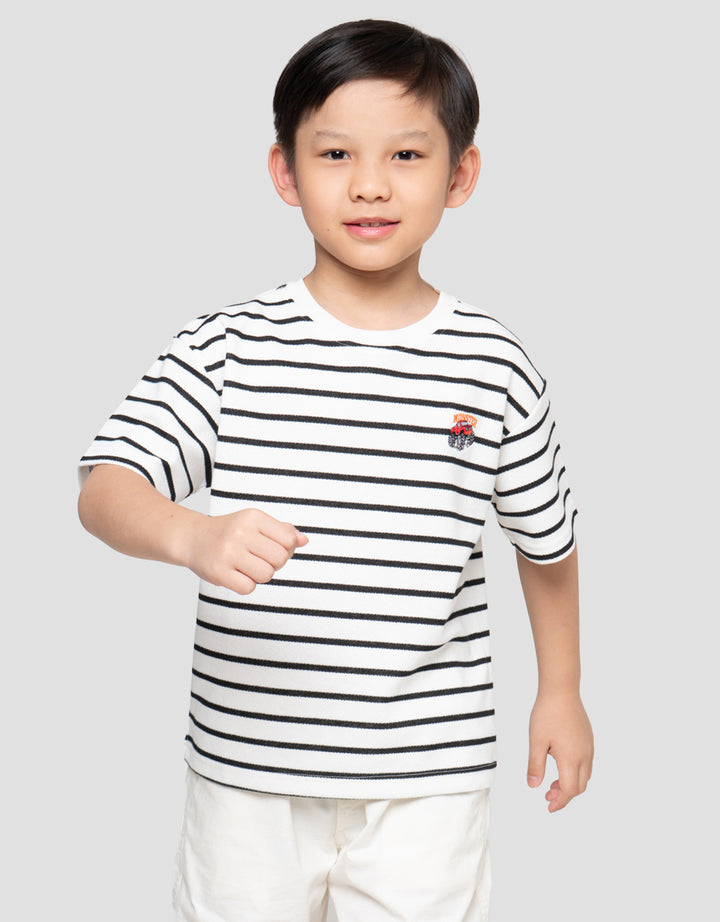 Little M Tex Print Kaos Oversize Anak Laki-laki