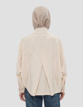 ANNISA FUNNEL NECK PAPPER BLOUSE WANITA
