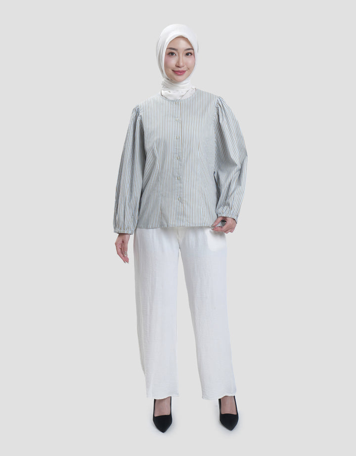 Annisa Balloon Sleeve Blouse Wanita
