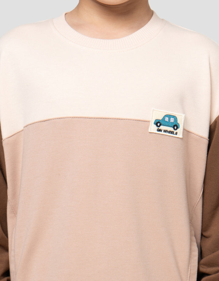 LITTLE M ON WHEEL SWEATER OVERSIZE ANAK LAKI-LAKI