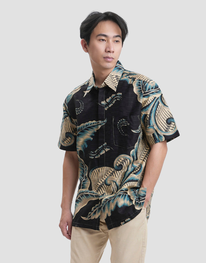 Adikusuma Parang Daun Kemeja Batik Pria