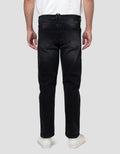 NEVADA TAPERED BASIC CELANA JEANS PRIA