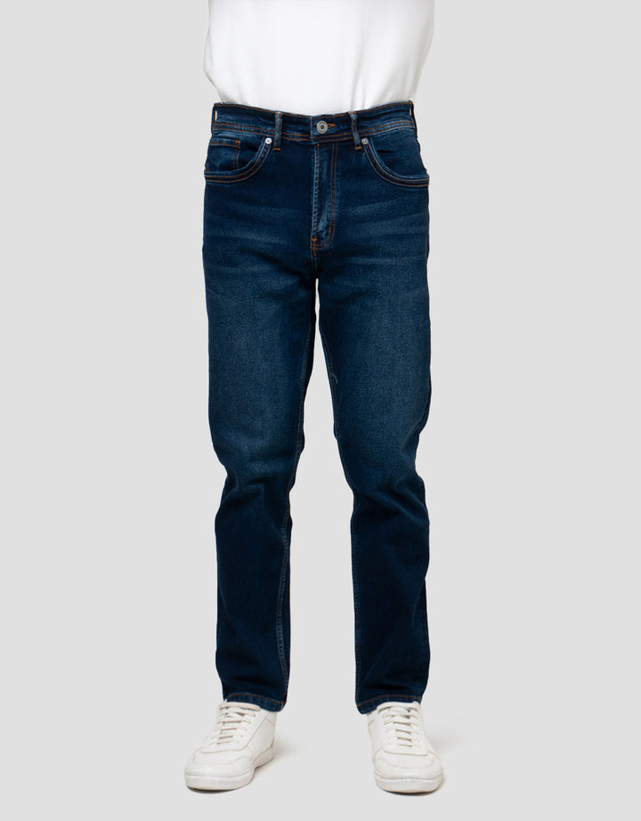 NEVADA TAPERED BASIC CELANA JEANS PRIA