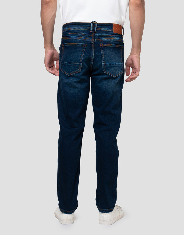 NEVADA TAPERED BASIC CELANA JEANS PRIA