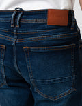 NEVADA TAPERED BASIC CELANA JEANS PRIA