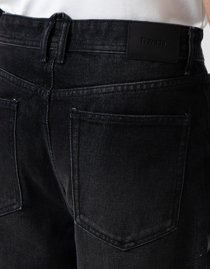 NEVADA LOOSE BASIC CELANA JEANS PRIA