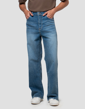 NEVADA FLARE BASIC CELANA DENIM PANJANG PRIA