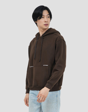 NEVADA BOXY FIT RANDOM PLACEMENT TEXTS SWEATER HOODIE PRIA