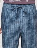 NEVADA KNEE LOOKS DENIM TEXT CELANA PENDEK PRIA