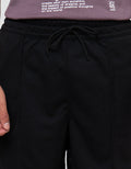 NEVADA ABOVE KNEE PLEATS CELANA PENDEK PRIA