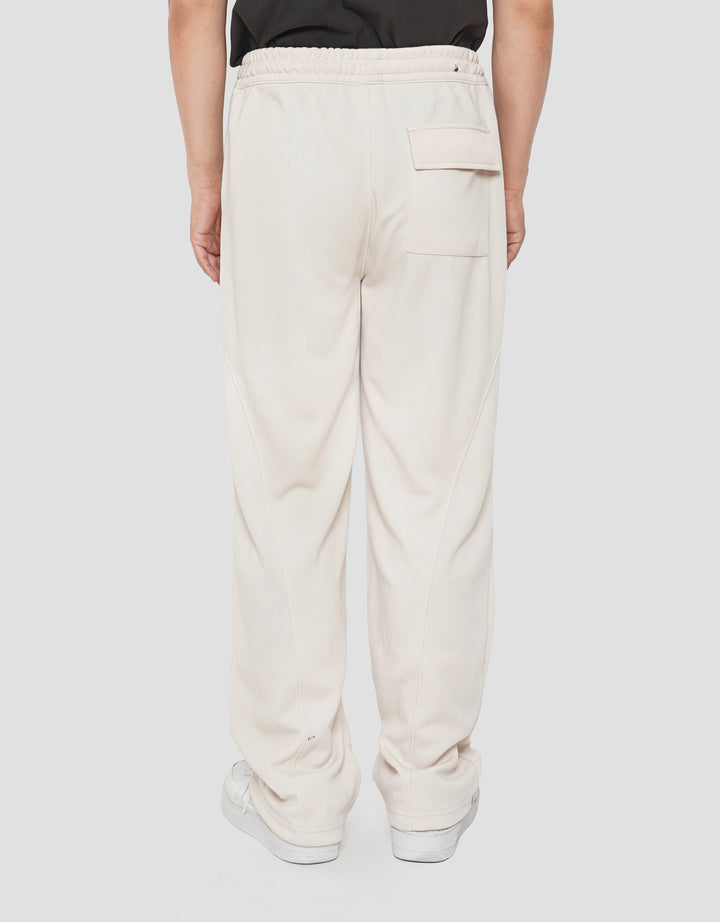 NEVADA CELANA JOGGER PRIA