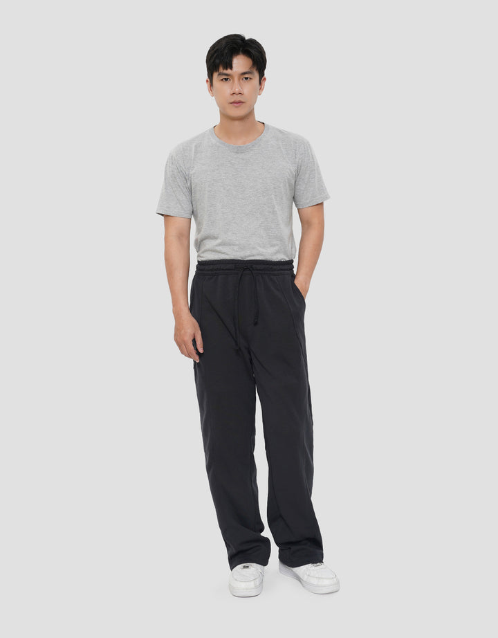 NEVADA CELANA JOGGER PRIA