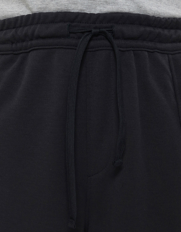 NEVADA CELANA JOGGER PRIA