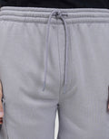 NEVADA CARGO ABOVE KNEE TWO POCKETS CELANA PENDEK PRIA