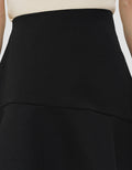 SUKO FLARE SKORT WANITA