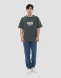 COLE MONOCROME GRAPHIC KAOS PRIA