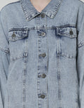 Nevada Denim Jacket Crop Finished Hem
