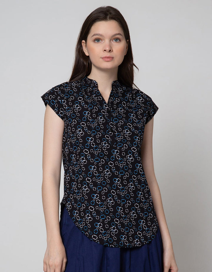 Sophistix Aspen Blouse