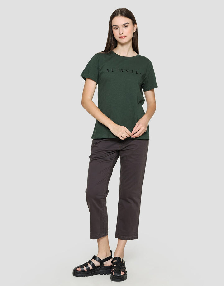 Cardinal Reinvent Print Kaos Casual Wanita