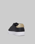 Details Sneakers Woman Star