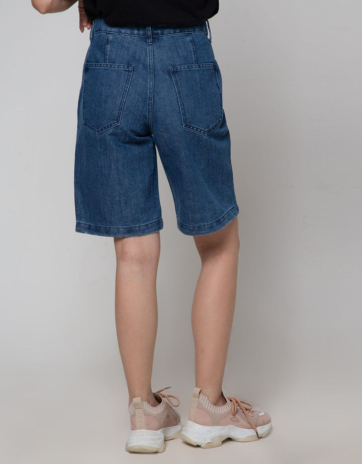 Details Denim Short Pants With Bermuda Fit
