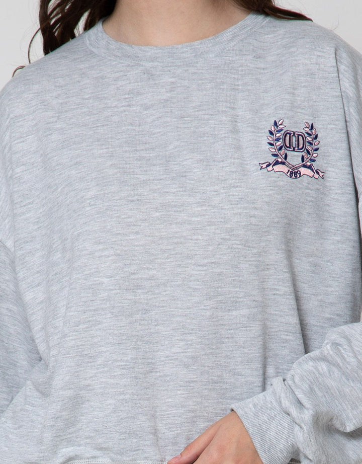 Details Sewn Embro Sweater Wanita