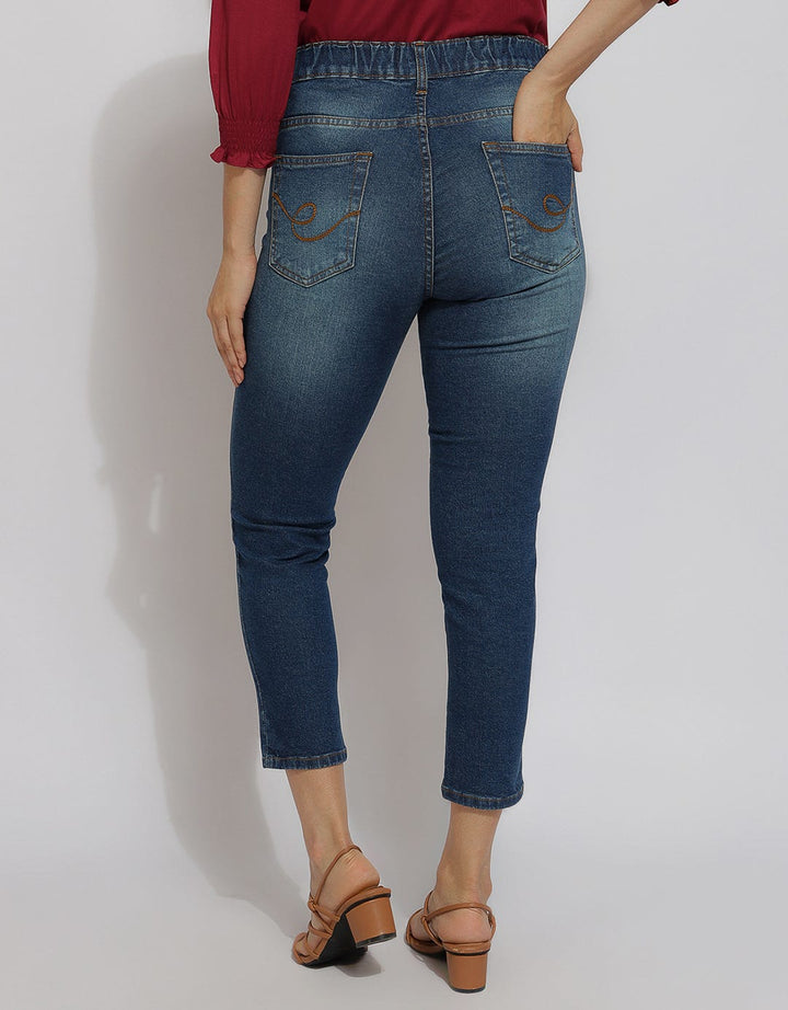 Expand Denim Basic Jeans Wanita