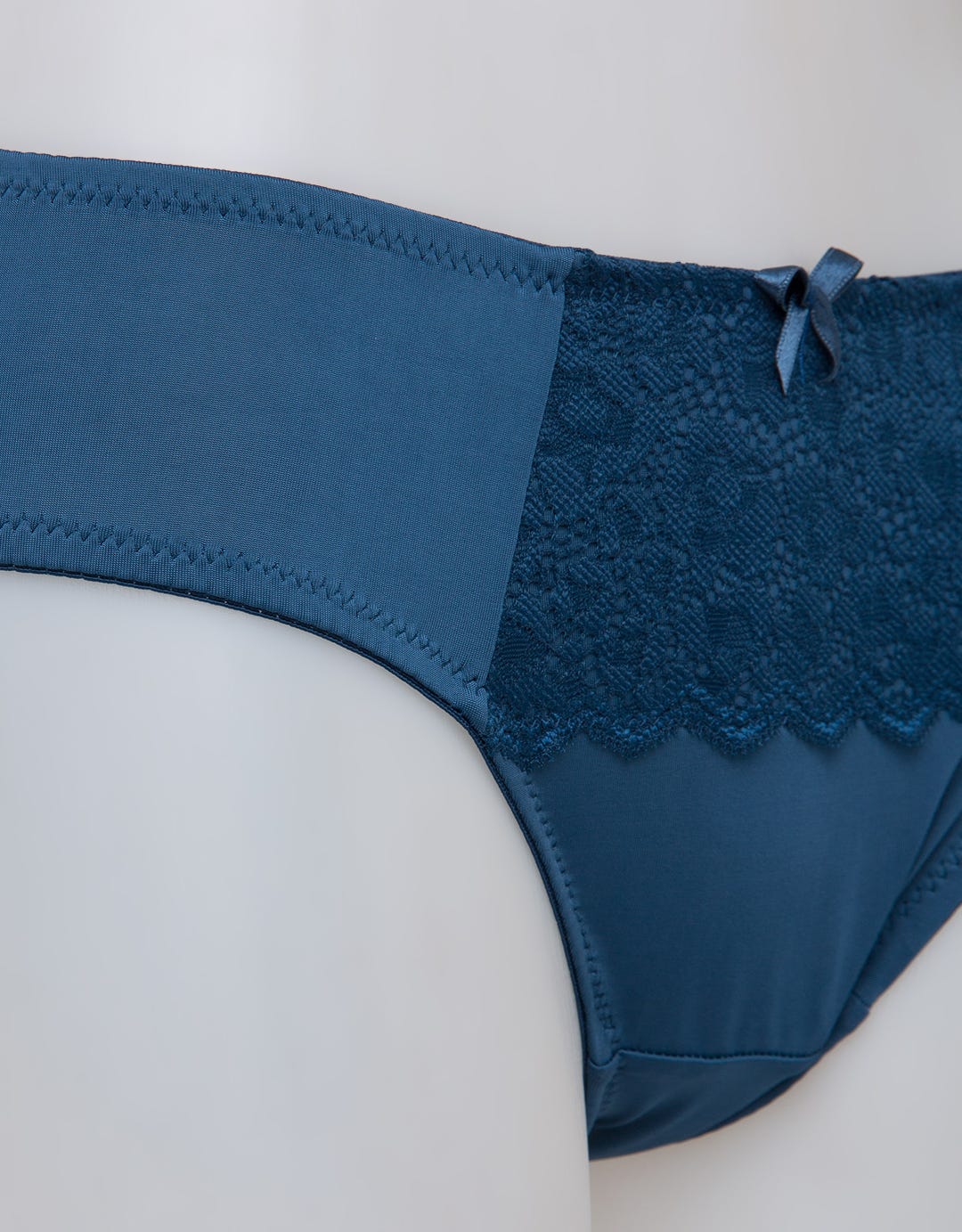 St. Yves Midi Briefs Panty