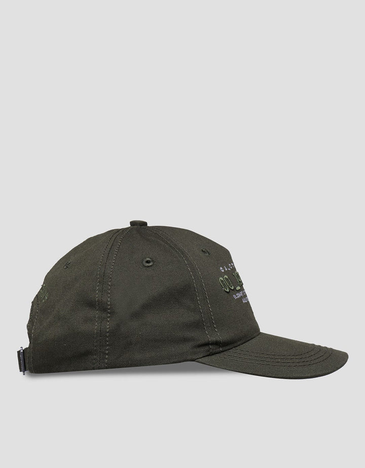 Cardinal Jeans Topi Pria