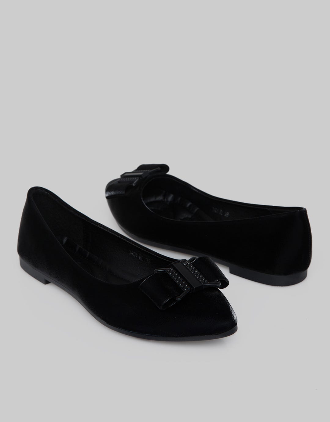 Laviola Ribbon Toe Sepatu Flat Wanita