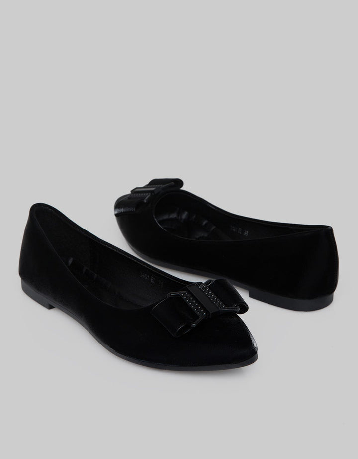 Laviola Ribbon Toe Sepatu Flat Wanita