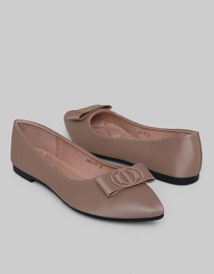 Laviola Flat Shoes Wanita Pita
