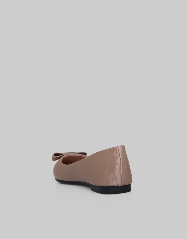 Laviola Flat Shoes Wanita Pita