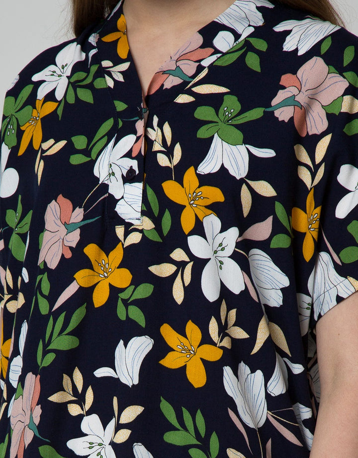 St. Yves Leaf Azal Women's Pajamas