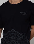 T Zone Indo Etnik Kaos Casual Pria