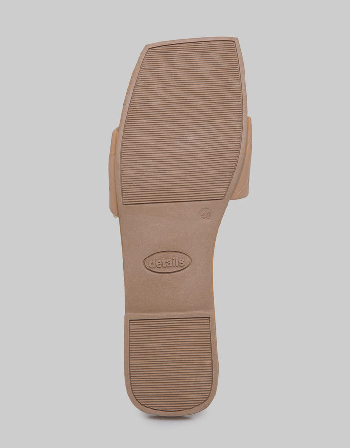 Details Quilt Big Strap Sandal Wanita