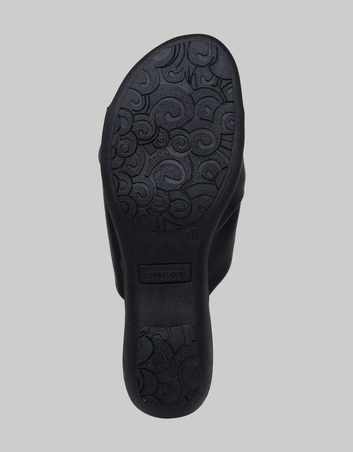 Connexion Slingback Sandals Woman