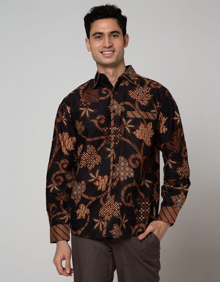 Adikusuma Batik Shirt with Leaf Filling