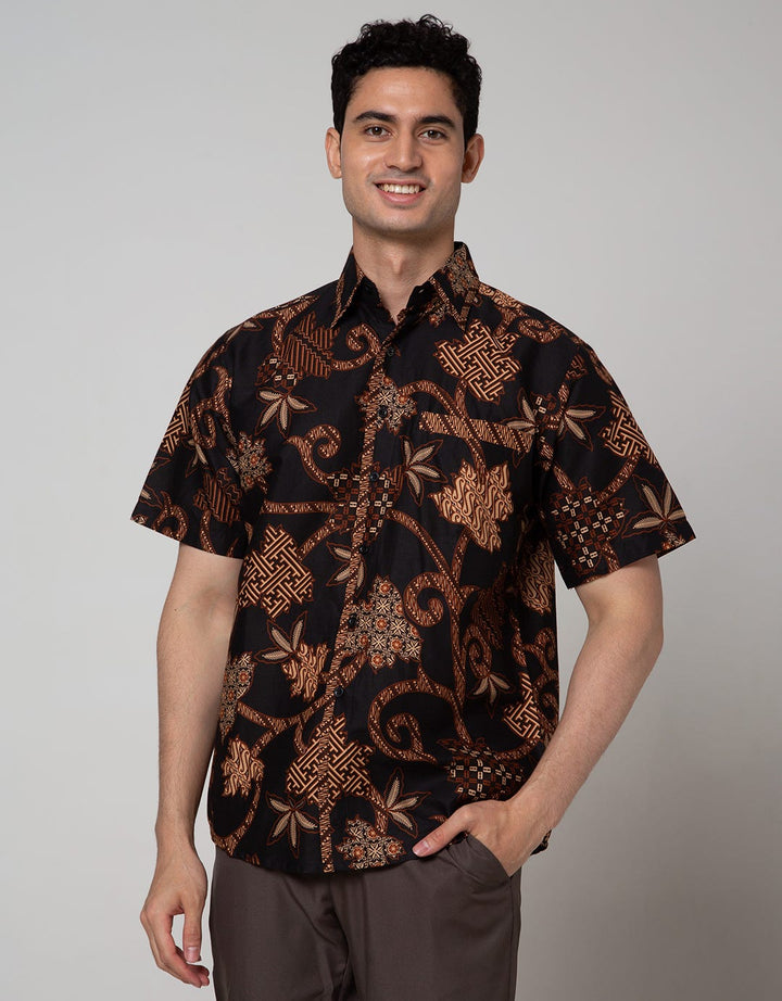 Adikusuma Batik Shirt Short Sleeve Leaf Filled