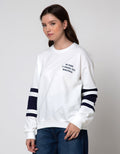Nevada Be Kind Sweater Wanita
