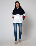 Nevada Peace Out Sweater Wanita