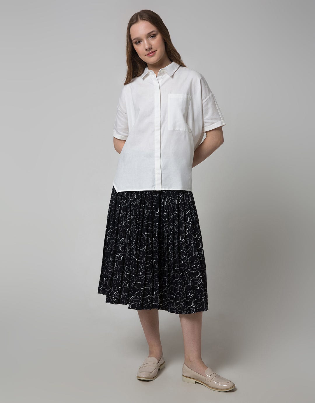 Connexion Women Midi Skirt Pleat Print Abstract