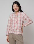 Triset Ladies Plaid Wrinkle Blouse Wanita