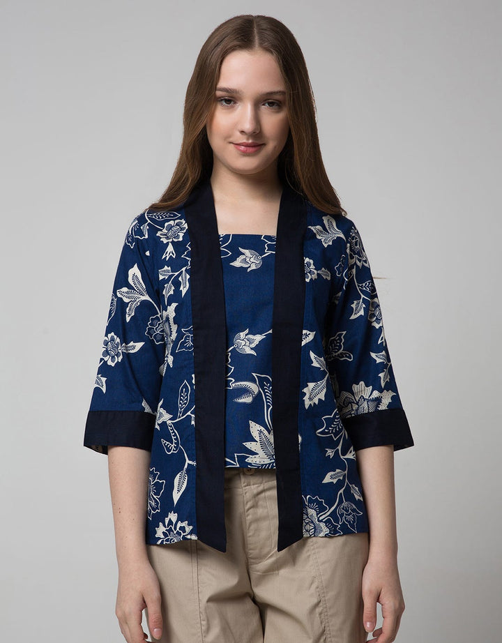 Connexion Women Short Sleeve Blouse Batik