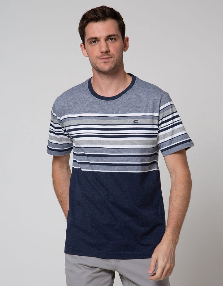 Cole Stripe End Chest Kaos Pria
