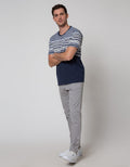 Cole Stripe End Chest Kaos Pria