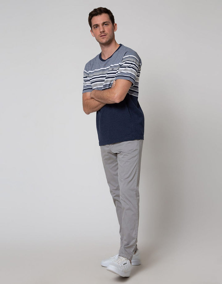 Cole Stripe End Chest Kaos Pria