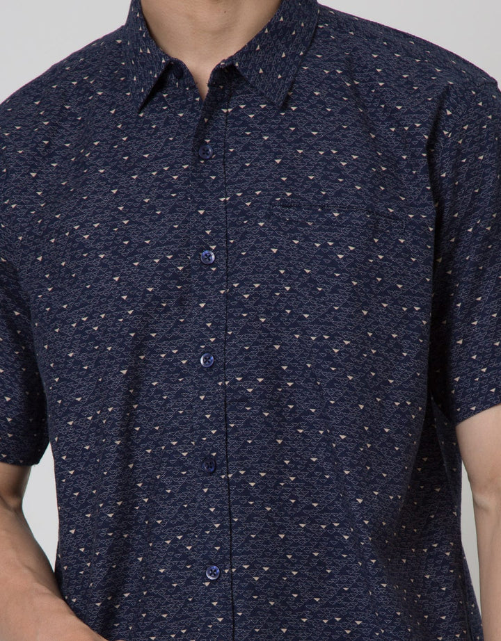 Cole Short Sleeve Shirt Woven Slub Geo